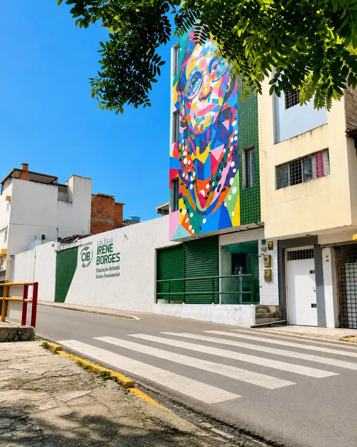 Alunos do Colégio Irene Borges em atividade